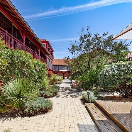 Hotel De La Plage 콩티스 레 방 외부 사진